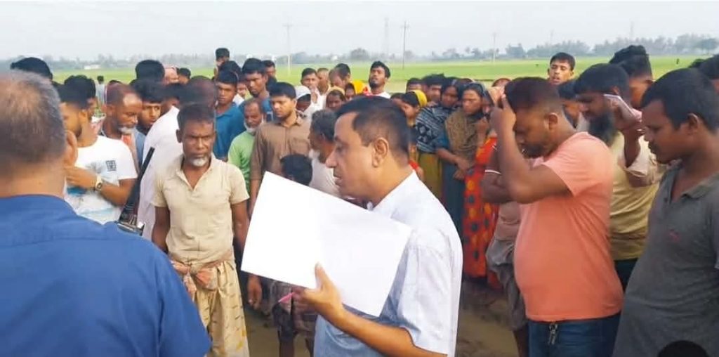 ক্ষেতলালে চোর সন্দেহে দুই যুবককে মারধর, এক যুবকের মৃত্যু